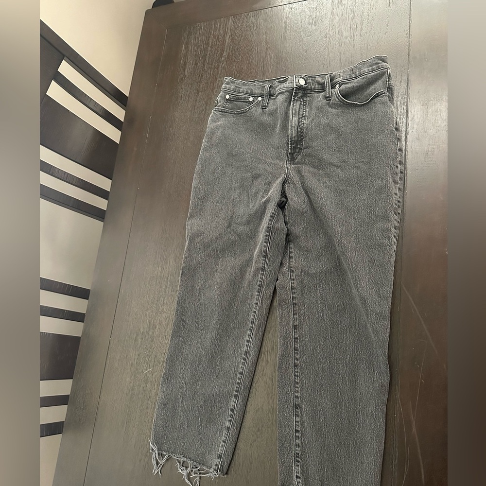 Black Distressed Jeans